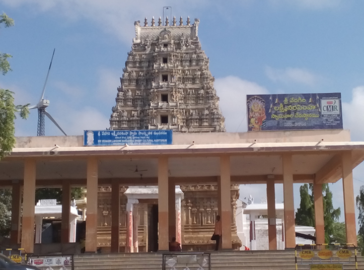 Tourist cab in Nellore